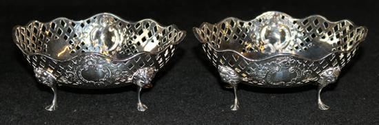 Pair of George V silver pierced oval bon bon bowls